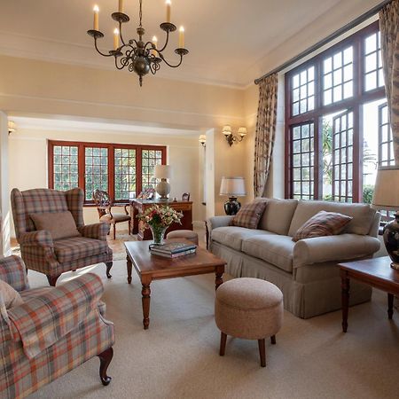 St James Guest Houses Калк Бей Екстериор снимка