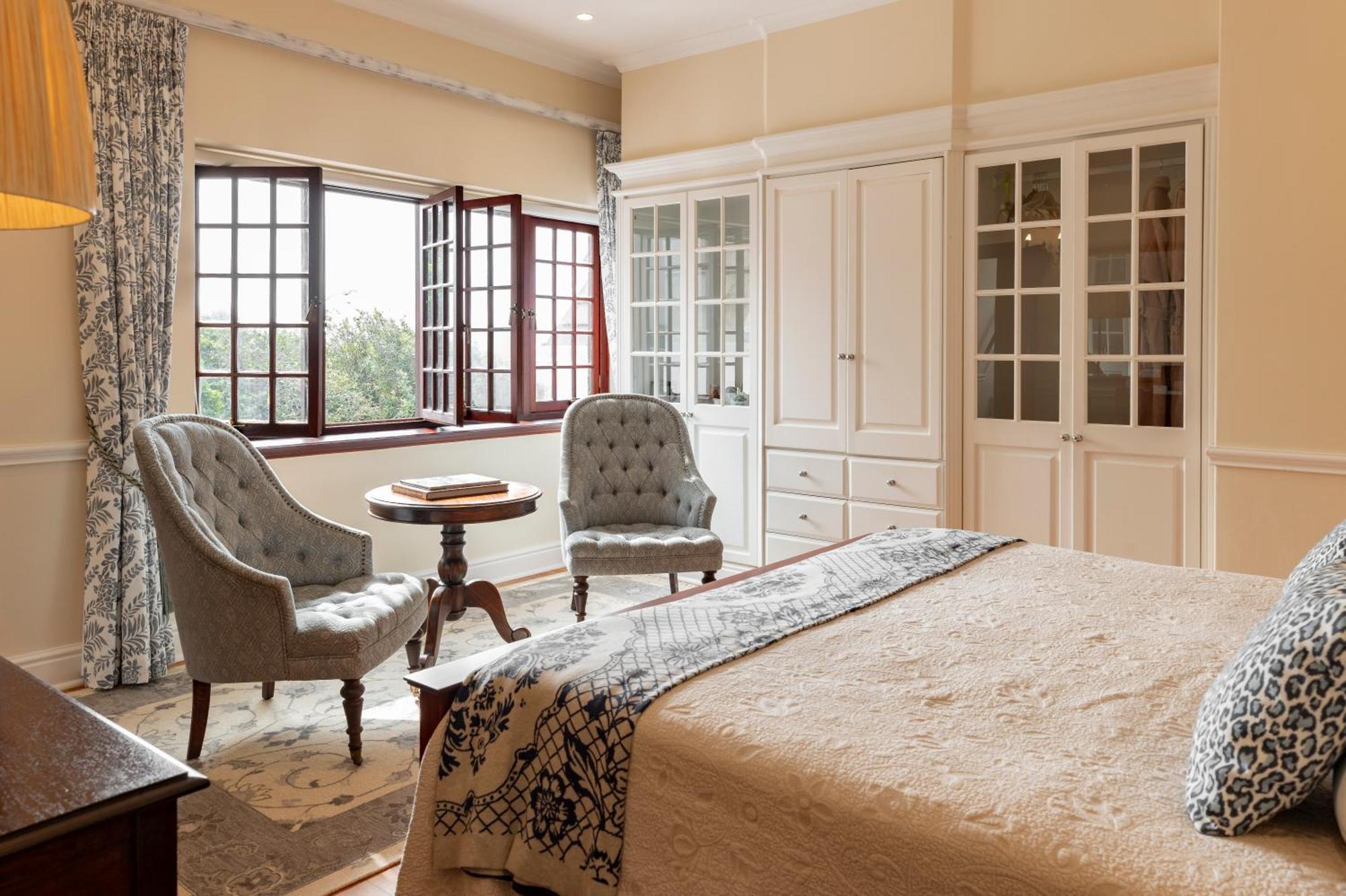 St James Guest Houses Калк Бей Екстериор снимка