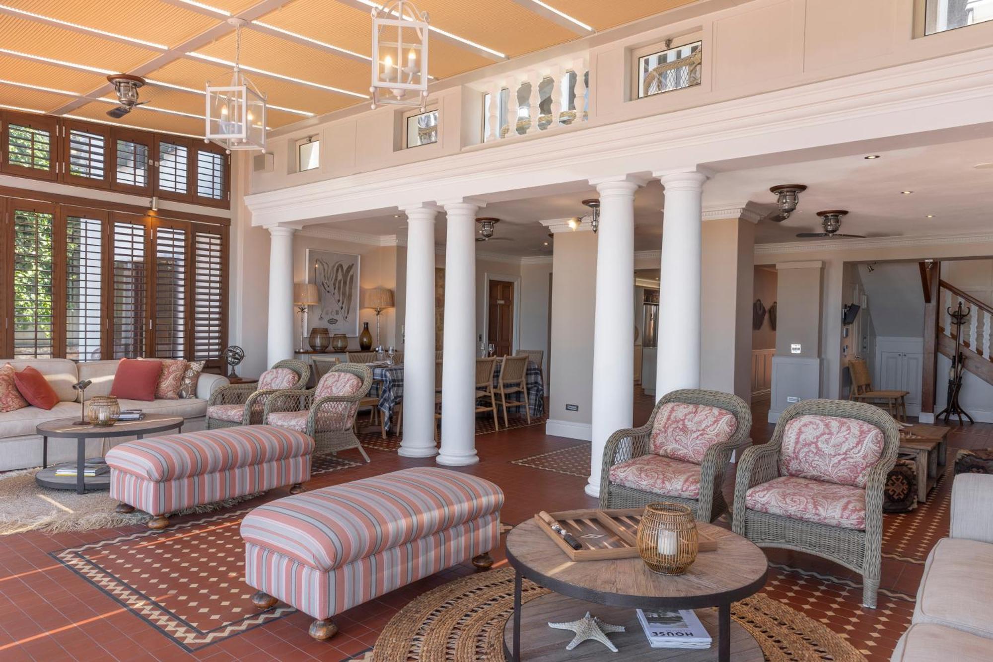 St James Guest Houses Калк Бей Екстериор снимка